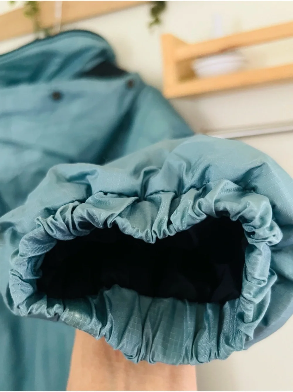 Vintage Kanuk Unisex Puffer Jacket | Size 5 | Teal Blue | Hooded Winter Coat - Picture 12 of 16